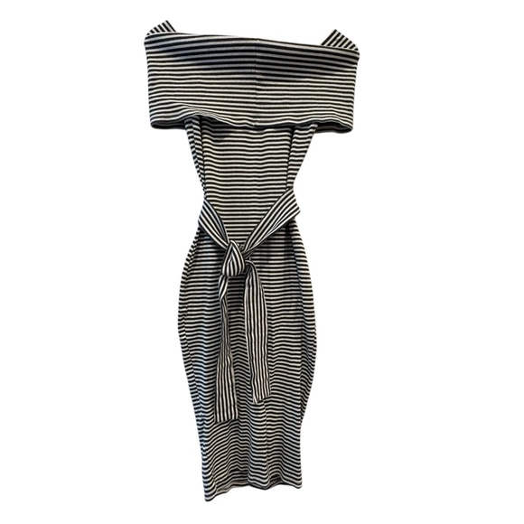 Unbranded Grey & White Striped Off the Shoulder Bodycon Dress, NWT, S - Picture 4 of 5